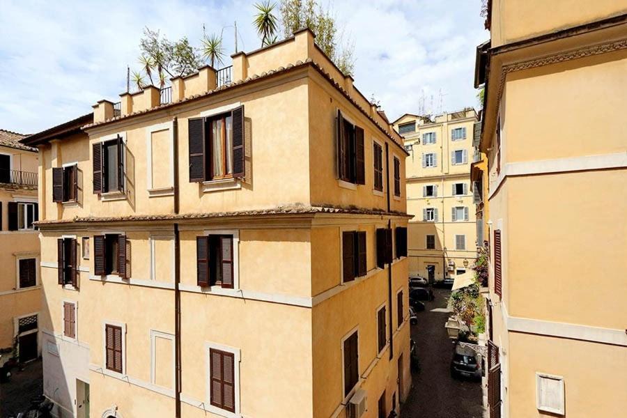 Apartment Colosseum Renovated Via Frangipane Rom