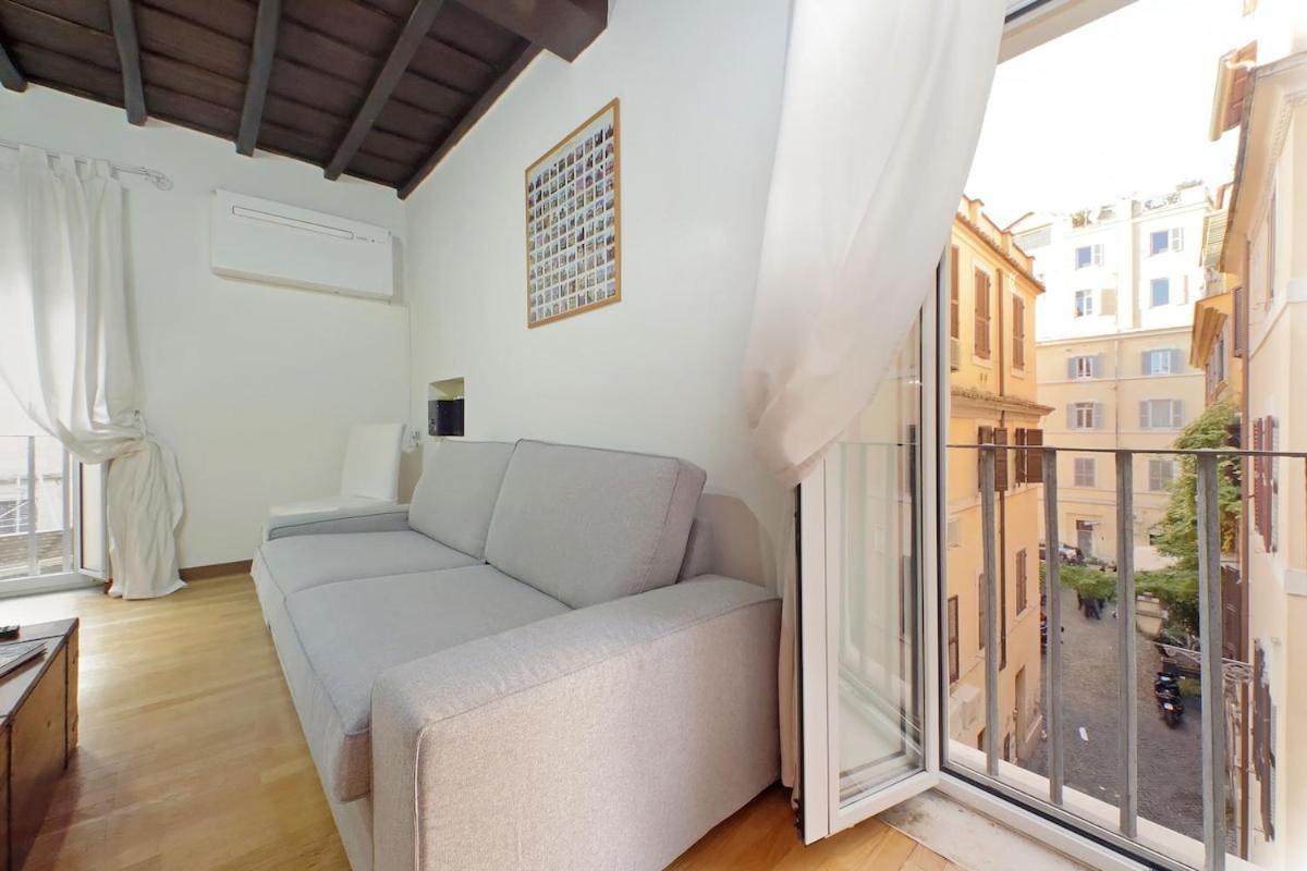 Colosseum Renovated Via Frangipane Apartment