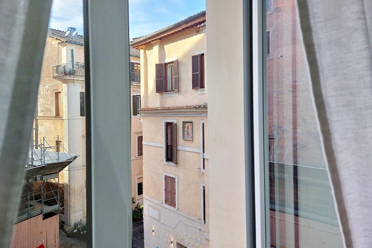Colosseum Renovated Via Frangipane Apartment