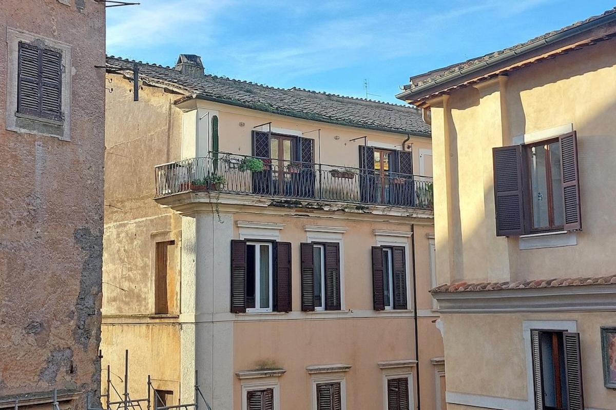 Colosseum Renovated Via Frangipane Apartment