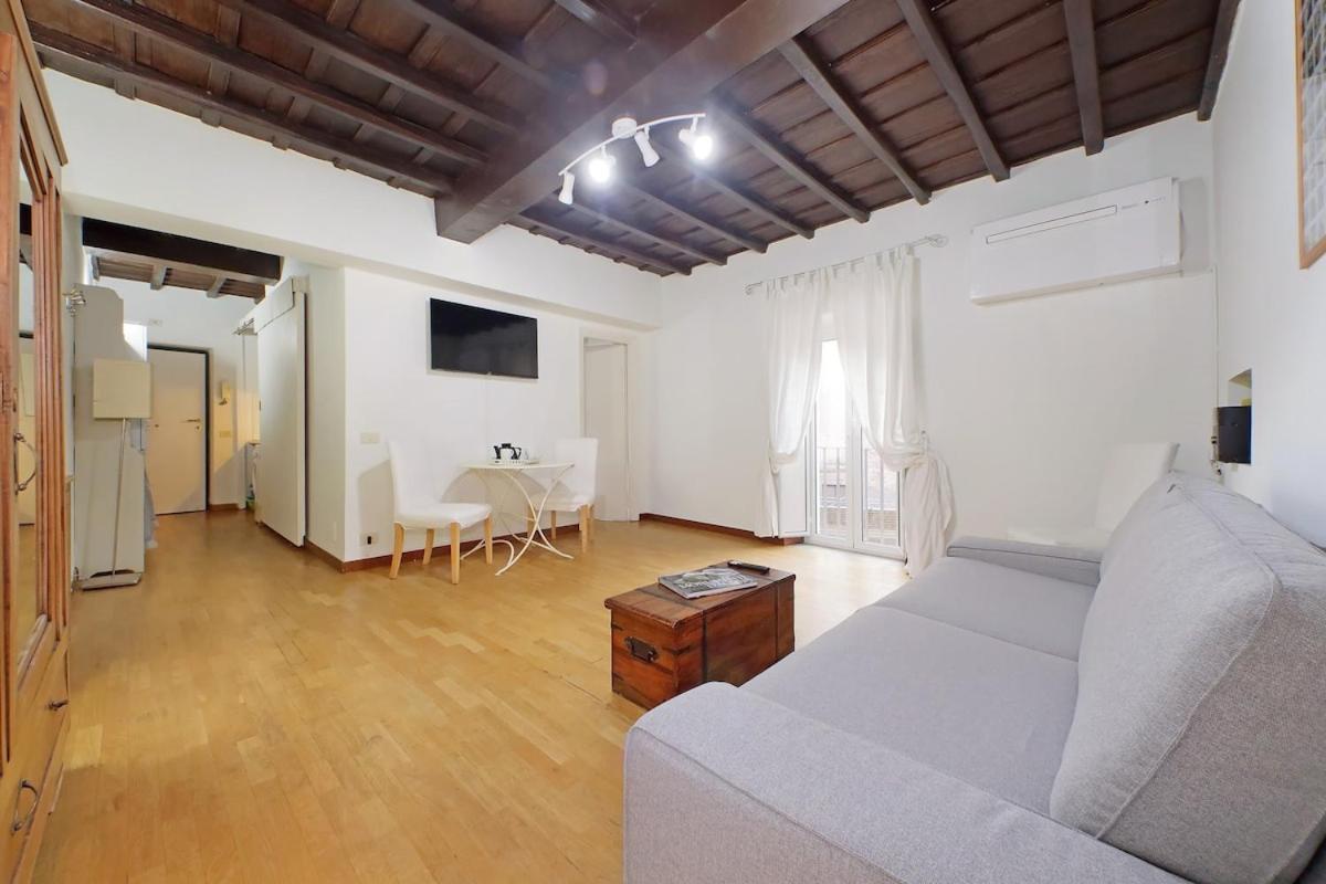 Colosseum Renovated Via Frangipane Apartment *